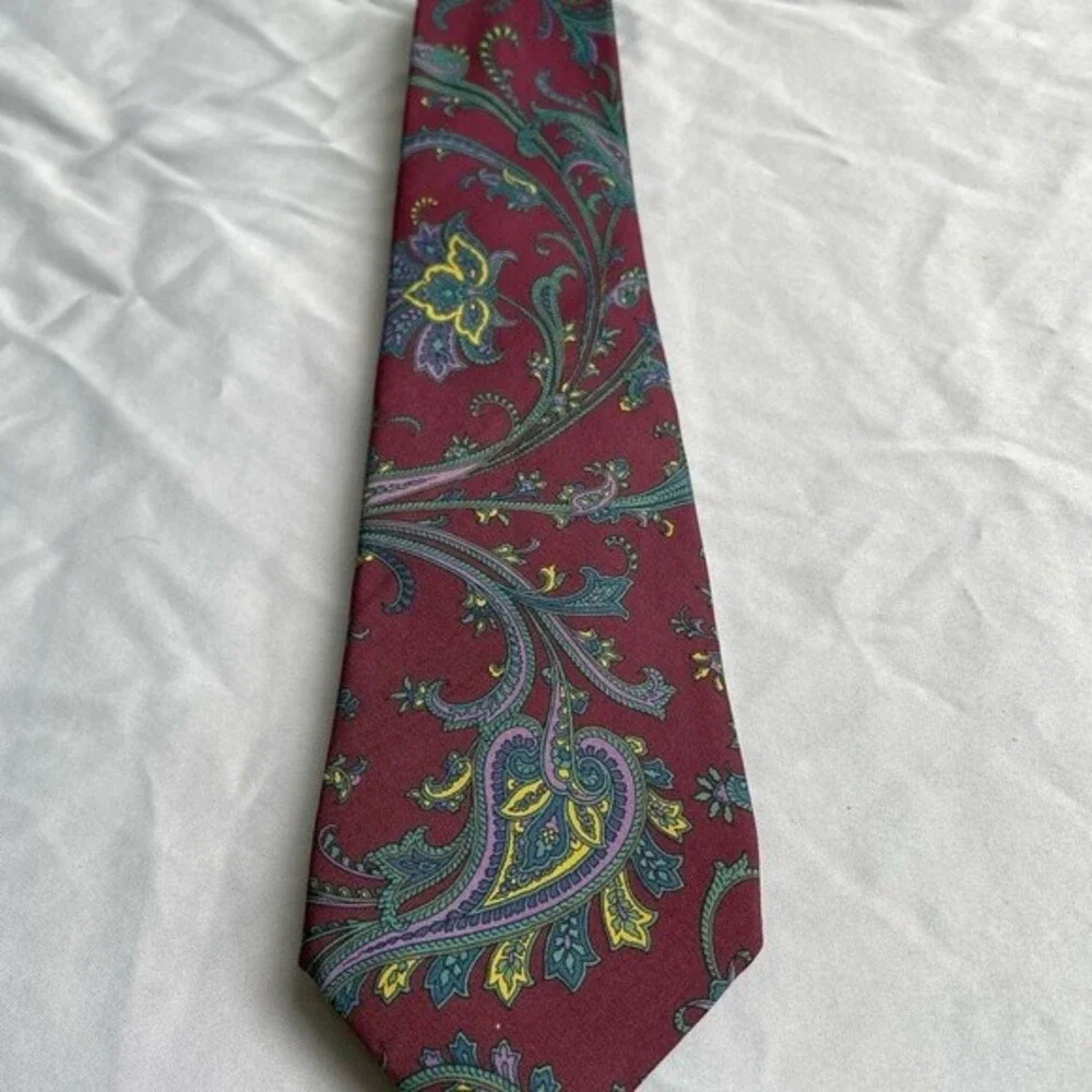 Kilsby Mens Necktie Paisley Print Silk Red